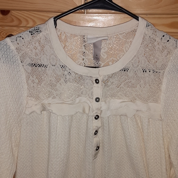 Knox Rose Thermal ruffle lace top shark bite hem shirt size M - Picture 2 of 3